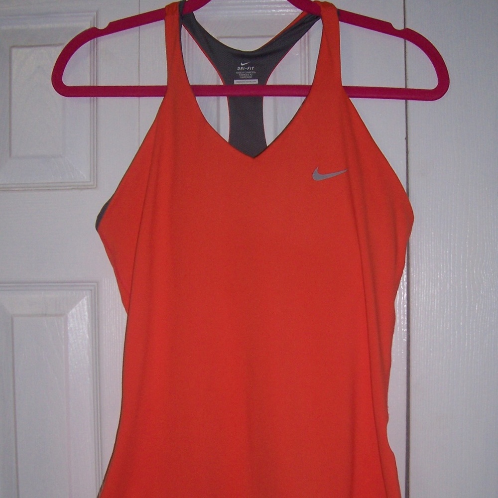 nike sports blouse